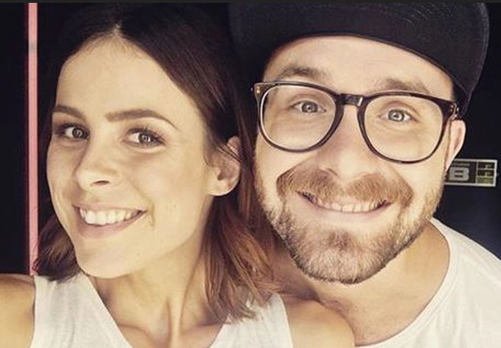 Lena Meyer Landrut Bei Unfall Schwer Verletzt An Der Wirbels Ule   Lena Mark Forster 